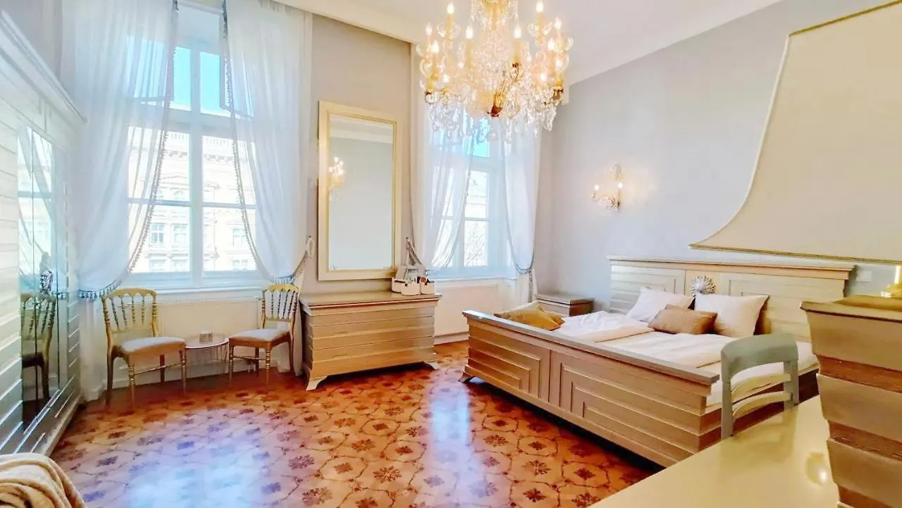 Luxurious Apartment In Vienna City Center Kn