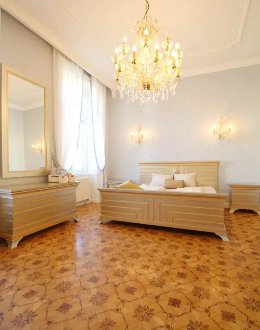 Luxurious Apartment In Vienna City Center Kn