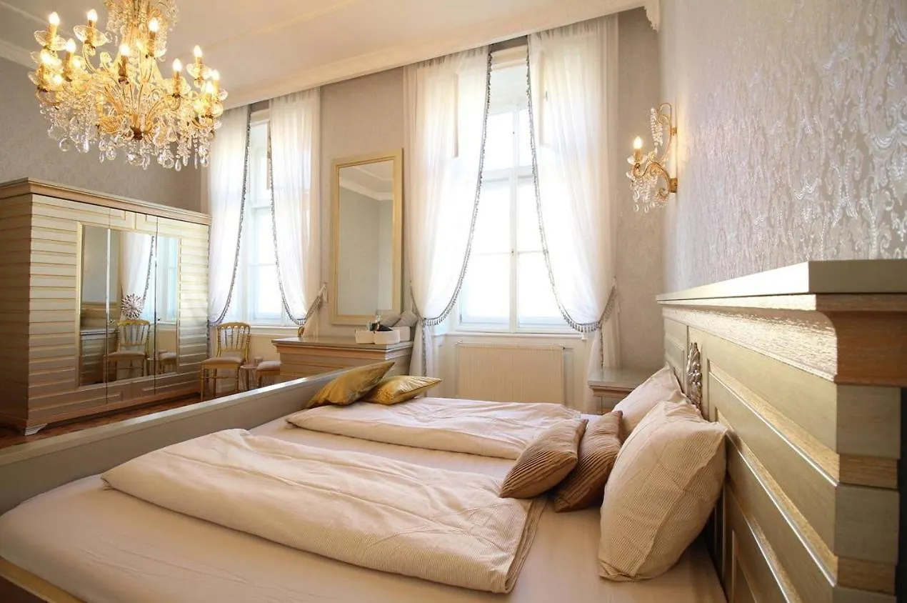 Luxurious Apartment In Vienna City Center Kn Austria
