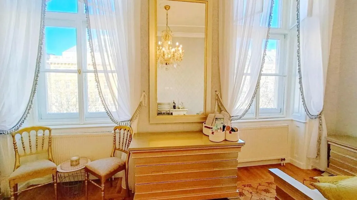 Luxurious Apartment In Vienna City Center Kn