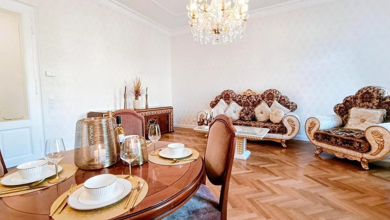 Luxurious Apartment In Vienna City Center Kn 0*,
