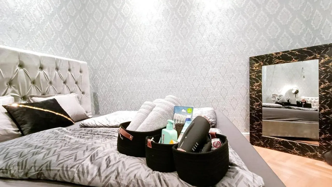 Luxurious Apartment In Vienna City Center Kn 0*,