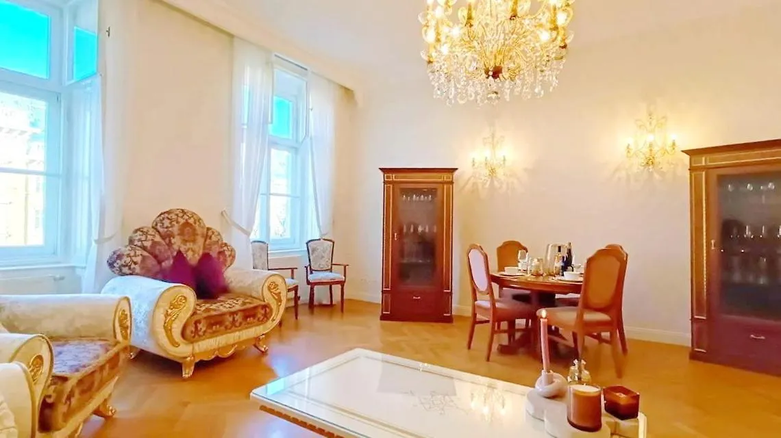 Luxurious Apartment In Vienna City Center Kn