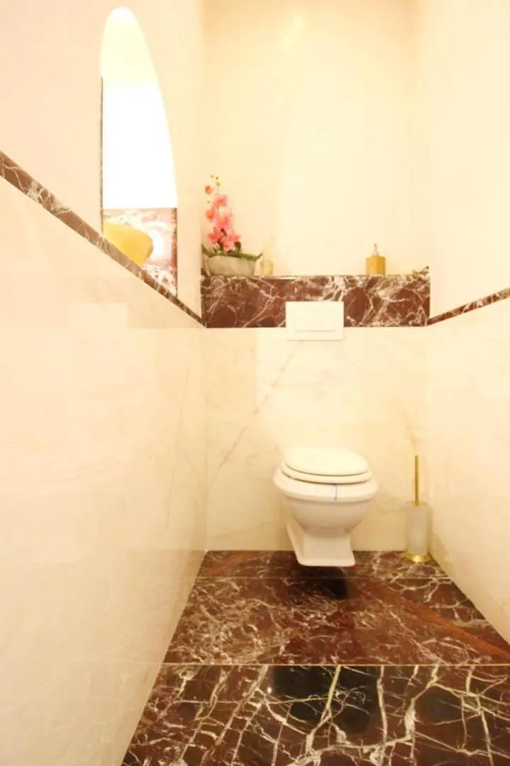 Luxurious Apartment In Vienna City Center Kn