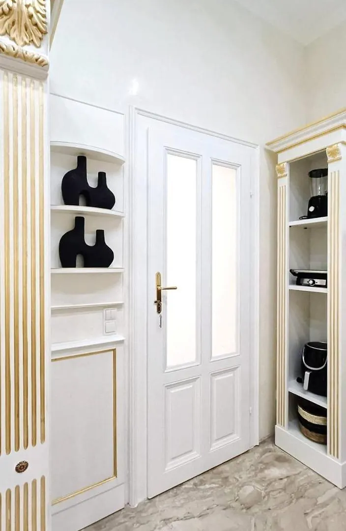 Luxurious Apartment In Vienna City Center Kn
