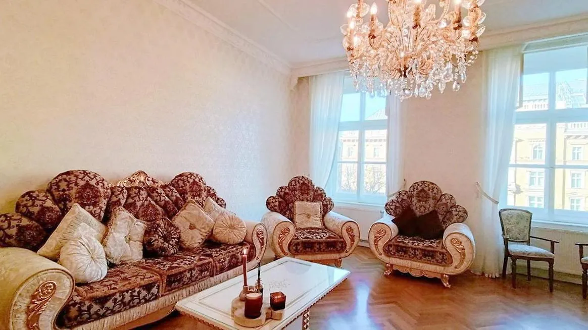 Luxurious Apartment In Vienna City Center Kn 0*,